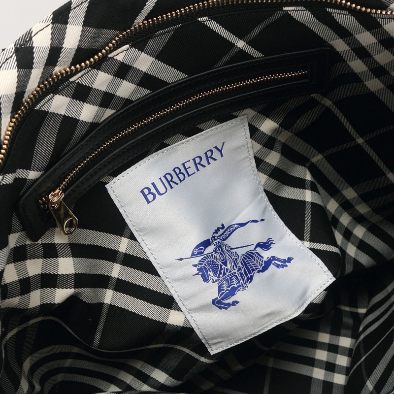 Bv*b*rry shopping bags